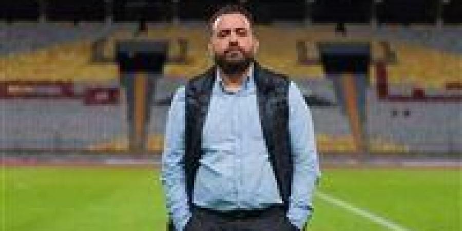 جون
      إدوارد
      يضع
      مونديال
      الأندية
      2029
      ضمن
      مشروعه
      مع
      الزمالك