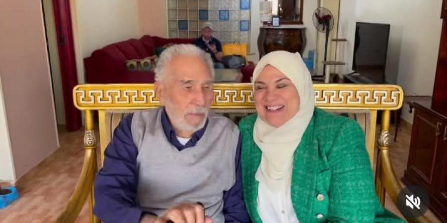 "احساس
      صعب
      إني
      مش
      هروحله"..
      ابنة
      عبد
      الرحمن
      أبو
      زهرة
      تتذكره
      برسالة
      مؤثرة