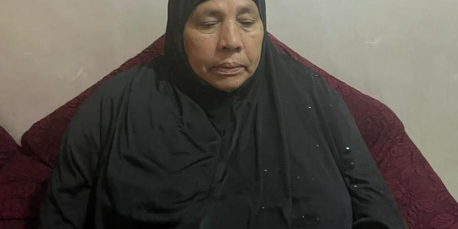 ضيعت
      عمري
      عليه
      ..
      الحاجة
      سناء
      تروي
      مأساة
      طردها
      من
      منزلها
      بكفر
      الشيخ