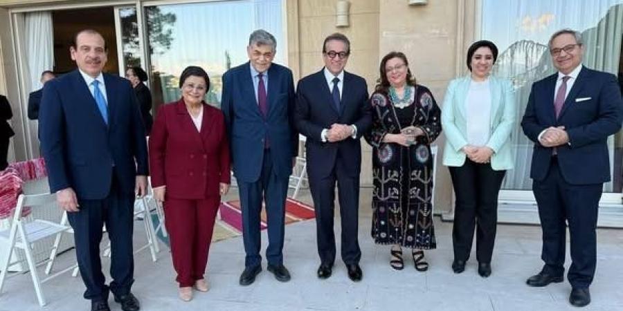 النائبة
      أميرة
      صابر
      تشارك
      في
      فعاليات
      جنيف
      وتدعو
      لتعزيز
      التشريعات
      الداعمة
      للصحة
      النفسية
      وحماية
      الشباب
      في
      العالم
      الرقمي