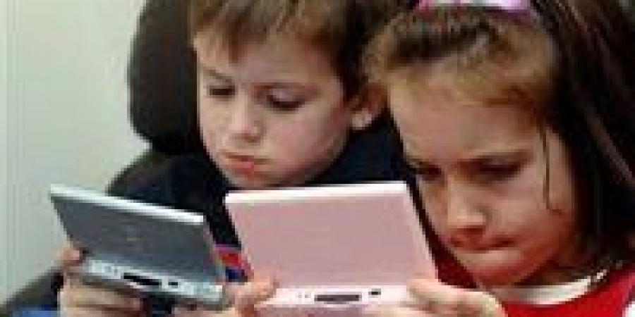 بريطانيا
      تدرس
      حظر
      منصات
      التواصل
      الاجتماعي
      لمن
      هم
      دون
      سن
      الـ
      16
      ​