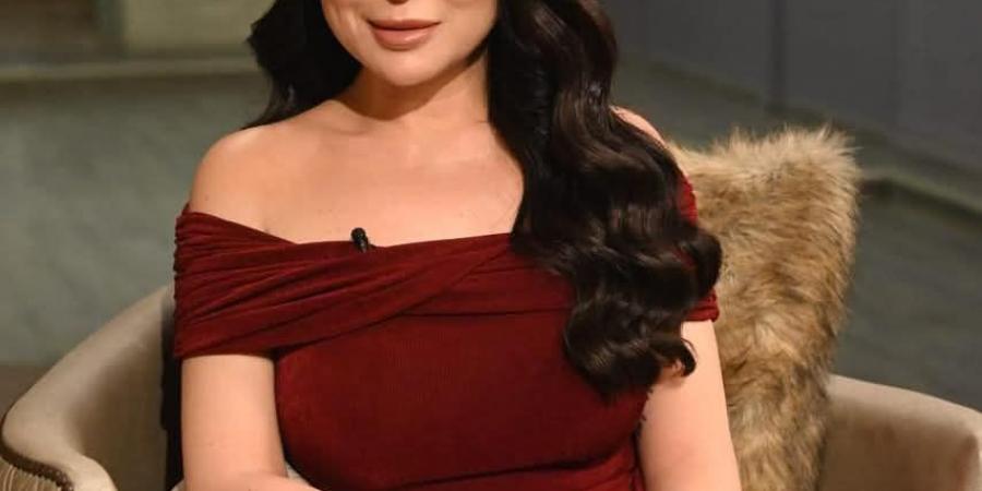 مي
      عز
      الدين:
      أزمتي
      المرضية
      بسبب
      الصديد
      ودخلت
      في
      صدمة
      بعد
      الهجوم
      عليا
      بسبب
      برنسيسة
      بيسة
