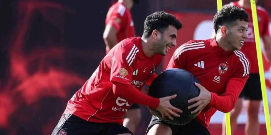 الأهلي
      يترقب
      أرباحًا
      ضخمة
      من
      مونديال
      2026
      بفضل
      9
      لاعبين..
      اعرف
      التفاصيل