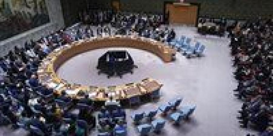 عاجل|فرنسا
      تطلب
      اجتماعا
      طارئا
      لمجلس
      الأمن
      بشأن
      لبنان