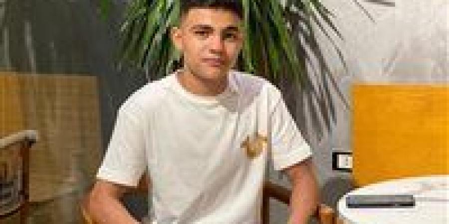 السجن
      ١٥
      سنة
      للمتهم
      بقتل
      الشاب
      كريم
      النونو
      بالغربية