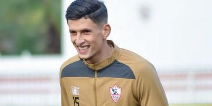 سالم
      محمد
      سالم:
      صلاح
      مصدق
      رفض
      الرحيل
      وتمسك
      بالزمالك
      ثم
      انتهت
      القصة
      بأزمة
      كبرى