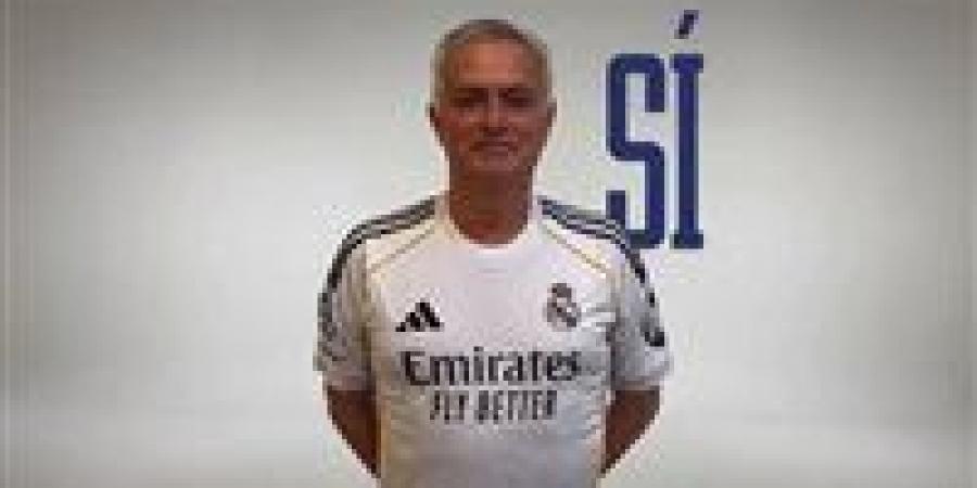بيريز
      يفاجئ
      جماهير
      ريال
      مدريد
      ويعلن
      مورينيو
      مدربًا
      محتملًا
      حال
      الفوز
      بالرئاسة