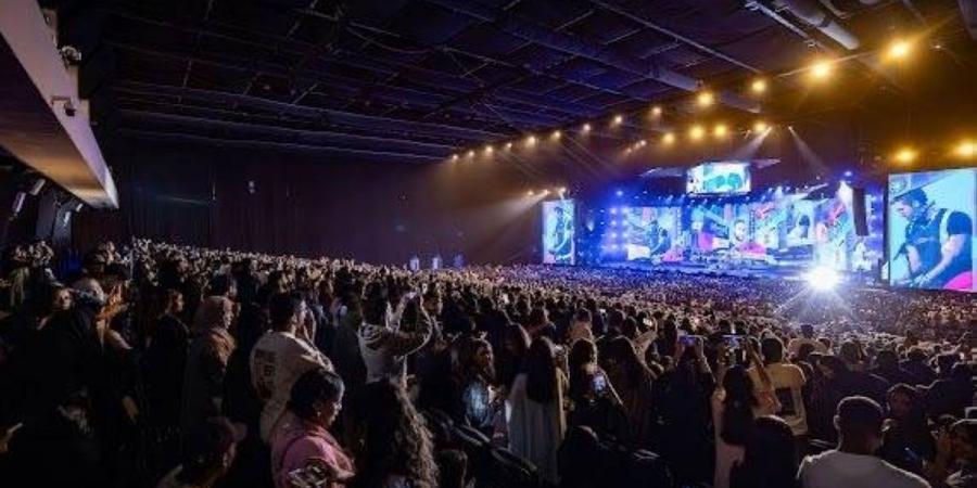 انطلاق حفلات صيف جدة وكايروكي وليجي سي يشعلان مسرح عبادي الجوهر أمام حضور  كامل العدد 