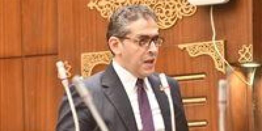 «تشريعية
      الشيوخ»
      تناقش
      مقترحًا
      لتعديل
      بعض
      مواد
      قانون
      المرور
      بشأن
      جرائم
      هتك
      عرض
      الأطفال