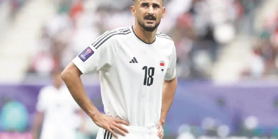   تفاصيل احتجاز نجم العراق أيمن حسين في مطار شيكاغو