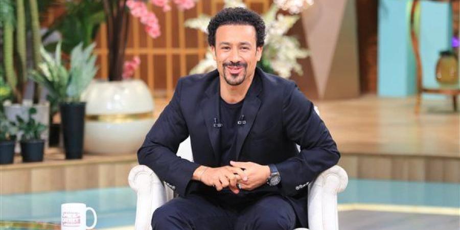 أحمد
      داود
      يفاجئ
      جمهور
      طنطا
      بحضور
      عرض
      فيلم
      "إذما"
      في
      سينما
      جلاكسي