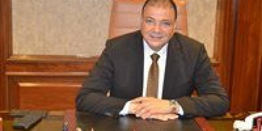 البديوي:
      مصنع
      "جيد
      تكستايل"
      ومترو
      الإسكندرية
      يجسدان
      رؤية
      الدولة
      لتحقيق
      التنمية
      الشاملة