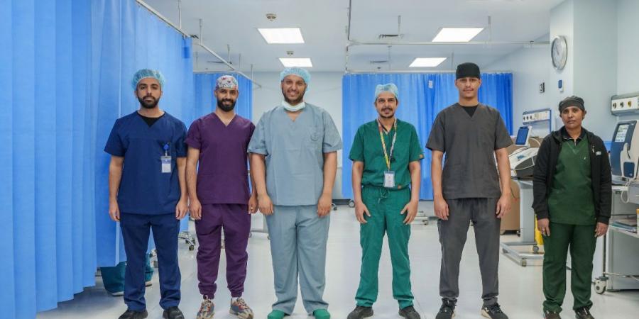 نجاح طبي في مستشفى الإمام عبدالرحمن الفيصل باستئصال ورم لمريضة 102 عامًا في عملية دقيقة