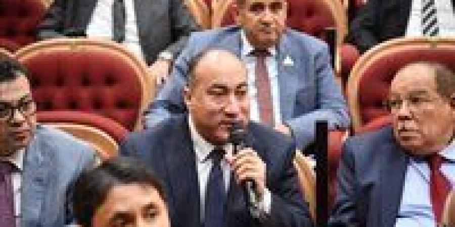 عمرو
      رشاد
      يطالب
      وزير
      الطيران
      بتوضيح
      موقف
      استئناف
      الرحلات
      الروسية..
      ويقترح
      إشاء
      مدرسة
      فنية
      تابعة
      لمصر
      للطيران