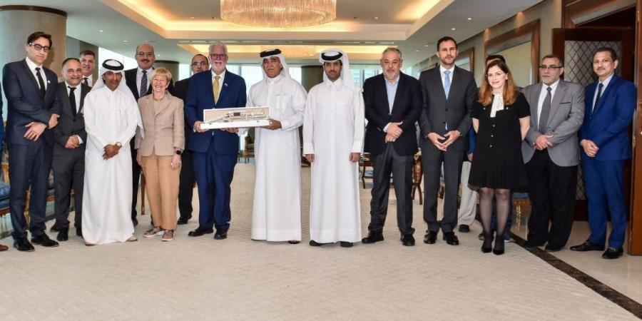 رابطة رجال الأعمال القطريين تبحث فرص الاستثمار في التكنولوجيا الصحية مع كندا