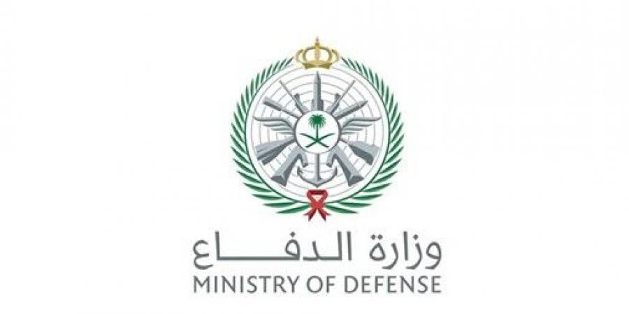 «الدفاع» السعودية تنفي تعرض قاعدة الأمير سلطان الجوية للاستهداف وتحقق في إطلاق صاروخ من اليمن