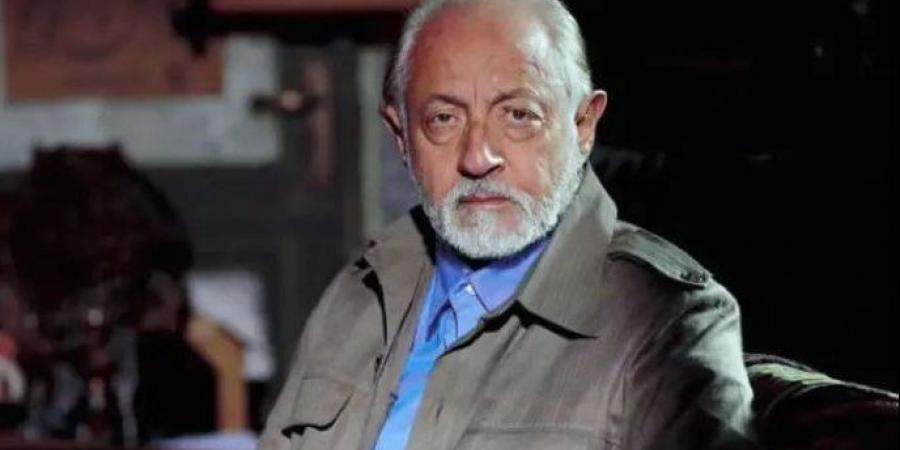 مرض
      مميت
      ورفض
      فارق..
      أصعب
      موقفين
      في
      حياة
      عبد
      العزيز
      مخيون