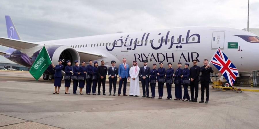 طيران الرياض يسيّر رحلته الافتتاحية على متن أسطوله الحديث من طراز "بوينج 787-9 دريملاينر" إلى مطار لندن هيثرو