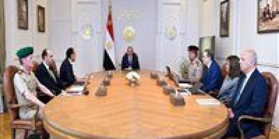 الرئيس السيسي يتابع ملف حوكمة التعيينات الجديدة وترقيات الوظائف القيادية