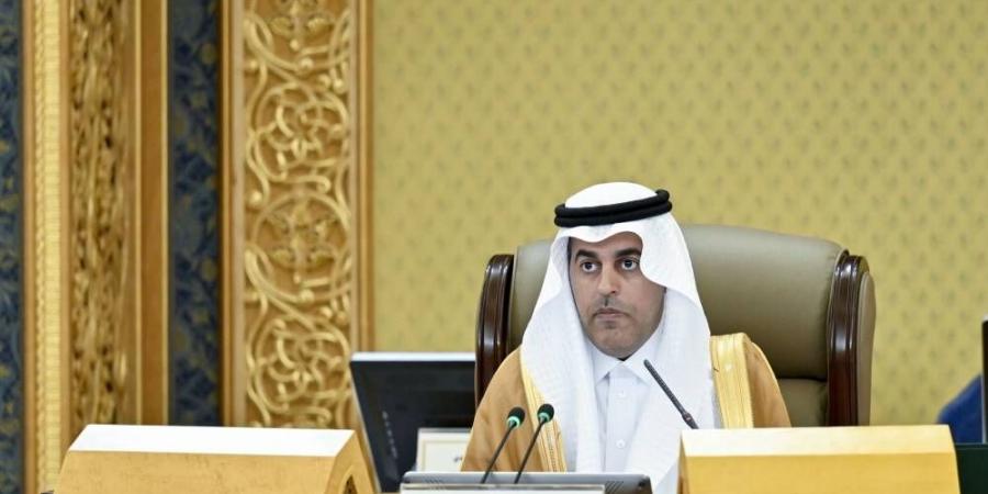 الشورى يطالب بتأهل الكوادر الوطنية في الفضاء والإعلام