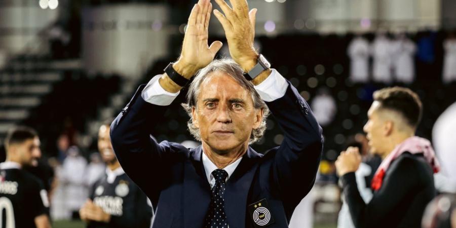 السد يعلن رحيل الإيطالي روبرتو مانشيني