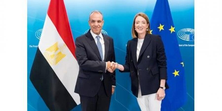 وزير
الخارجية
ورئيسة
البرلمان
الأوروبي
يبحثان
تطورات
الأوضاع
في
المنطقة