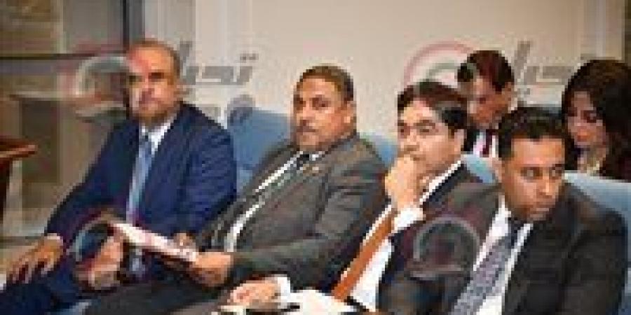 النائب
      أحمد
      فرغلي:
      غياب
      وزير
      الكهرباء
      عن
      مناقشة
      العدادات
      الكودية
      اسمه
      هروب
      من
      المواجهة
