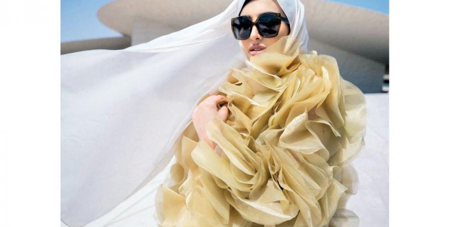 «أفضل تصميم لزي خليجي نسائي» بالدانة للفتيات