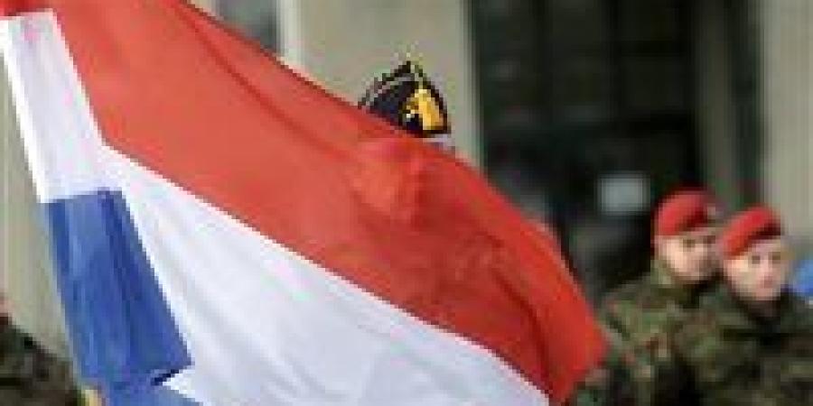 استراتيجية
      الأمن
      الهولندي
      الجديدة:
      خطة
      طموحة
      لخفض
      الاعتماد
      الدفاعي
      على
      واشنطن
      بحلول
      2030