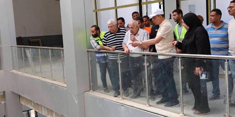 محافظ
      المنيا
      يتفقد
      توسعات
      الموقف
      الإقليمي
      باستثمارات
      500
      مليون
      جنيه
      لخدمة
      20
      ألف
      مسافر
      يوميًا