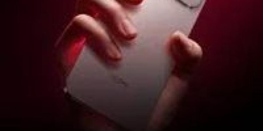 بعد
      واقعة
      الخط
      المجهول..
      خطوات
      بسيطة
      تكشف
      جميع
      أرقام
      المحمول
      المسجلة
      باسمك
      بالرقم
      القومي