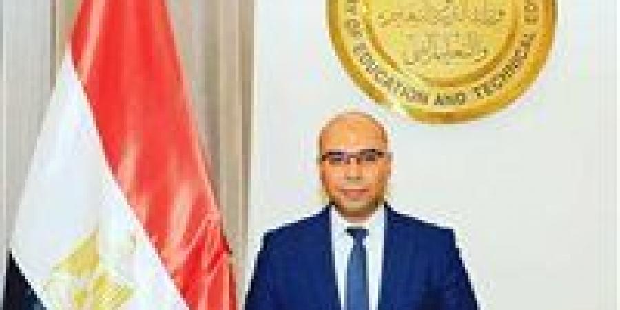 عاجل..
      التعليم
      تكشف
      مفاجأة
      في
      درجات
      طلاب
      المدارس
      الدولية
      وتحيل
      12
      مدرسة
      للتحقيق
      بسبب
      مواد
      الهوية
      القومية