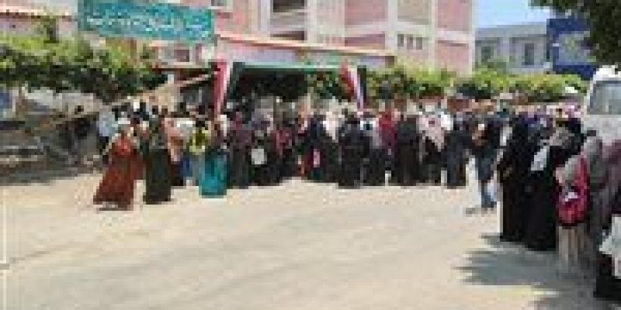 متوسط
      ..
      تباين
      آراء
      طلاب
      الثانوية
      العامة
      بعد
      أداء
      امتحاني
      التربية
      الدينية
      والوطنية
      بالشرقية