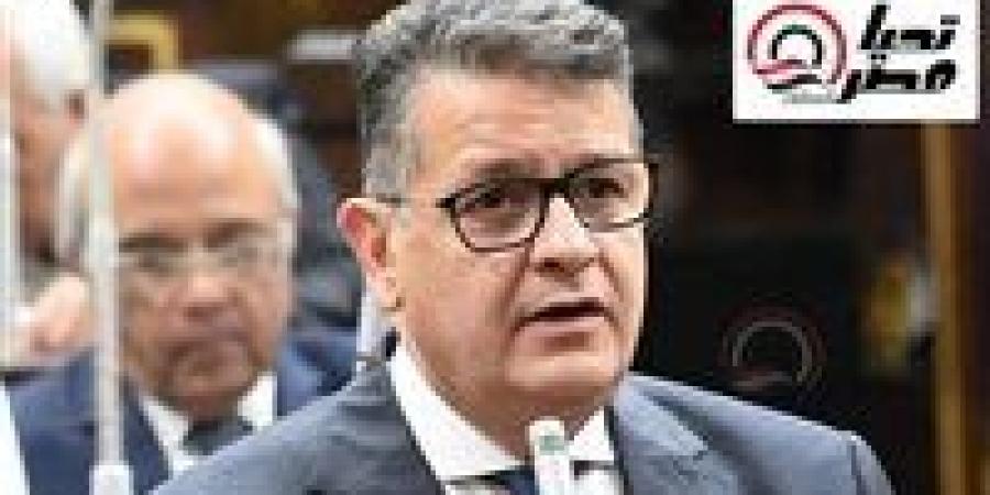 النائب
      طارق
      رضوان:
      أطالب
      بمثول
      الحكومة
      أمام
      البرلمان
      كل
      ثلاثة
      أشهر
      لتقديم
      تقرير
      بحجم
      الإنجازات
      التي
      تمت
