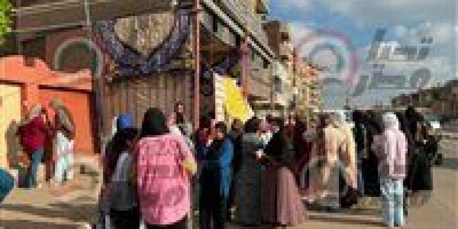 طلاب
      الثانوية
      العامة
      2026
      يؤدون
      غدًا
      امتحان
      اللغة
      الثانية
      والاقتصاد
      والإحصاء