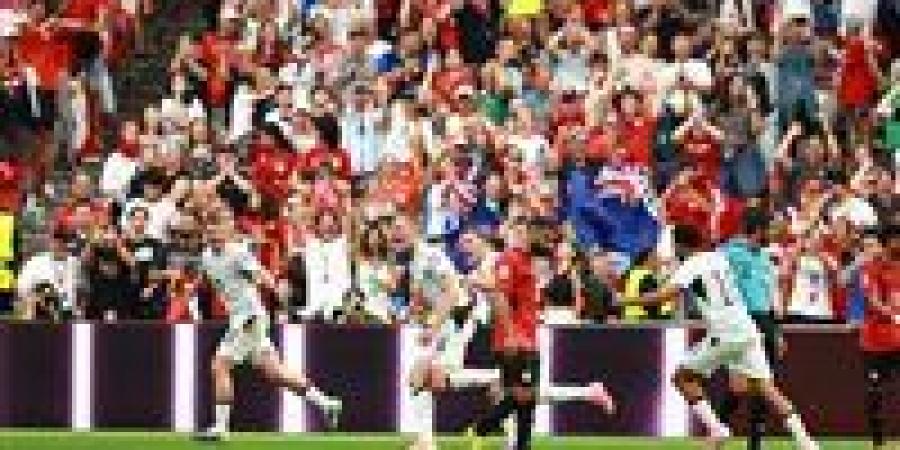 نتيجه
      ماتش
      مصر
      الآن..
      نيوزيلندا
      تتقدم
      على
      مصر
      بهدف
      في
      الشوط
      الأول
      بكأس
      العالم
      2026