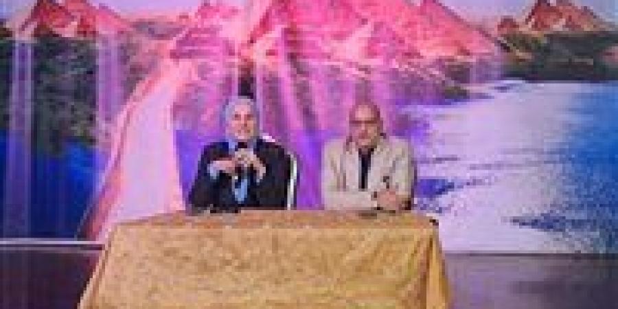 مدير
      تعليم
      القاهرة
      تتابع
      جاهزية
      لجان
      الثانوية
      العامة
      2026
      قبل
      الامتحانات
      الأساسية