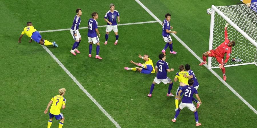 كأس العالم 2026.. التعادل يحسم تأهل اليابان والسويد إلى دور الـ32