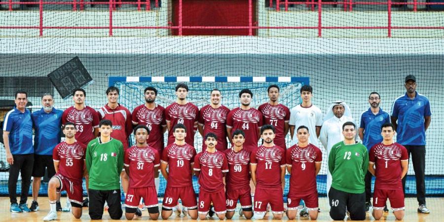 منتخبنا للشباب لكرة اليد يلاقي نظيره العماني