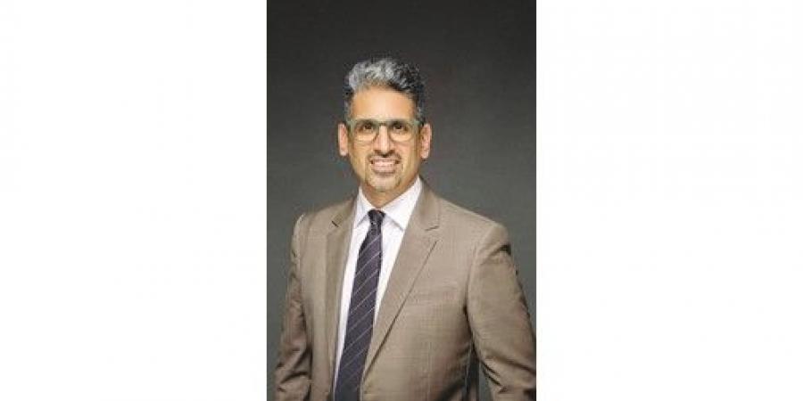 حمد الياسين نال جائزة التميز التحريري من دار النشر العالمية Springer Nature