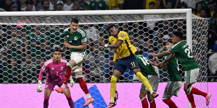 كأس العالم 2026.. المكسيك تبلغ دور الـ16 بفوزها على الإكوادور بهدفين دون رد