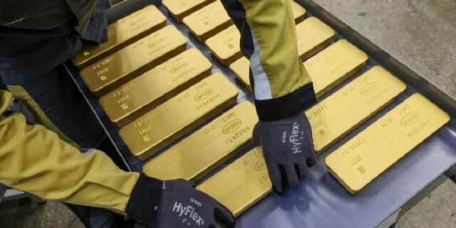 قفزة
      بأسعار
      الذهب
      إثر
      بيانات
      الوظائف
      وتراجع
      النفط