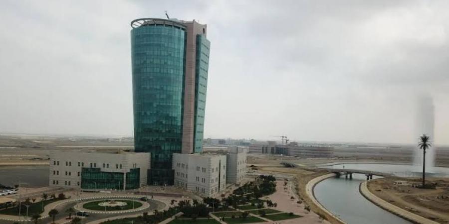 جامعة
      جازان
      تطلق
      معسكر
      الذكاء
      الاصطناعي
      لتنمية
      مهارات
      الطلبة
      في
      ابتكار
      الحلول
      التقنية