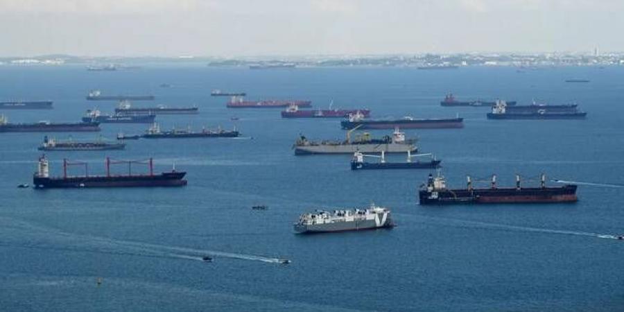 إندونيسيا
      وسنغافورة
      تتعهدان
      بإبقاء
      مضيق
      ملقا
      مفتوحاً