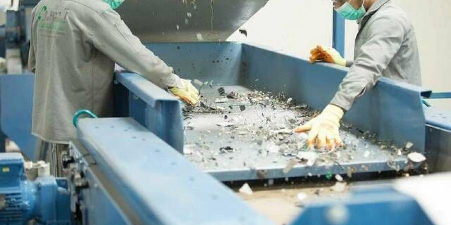 "تدوير"
      تعلن
      قبول
      تسجيلها
      في
      آلية
      السوق
      لتعويض
      غازات
      الاحتباس
      الحراري