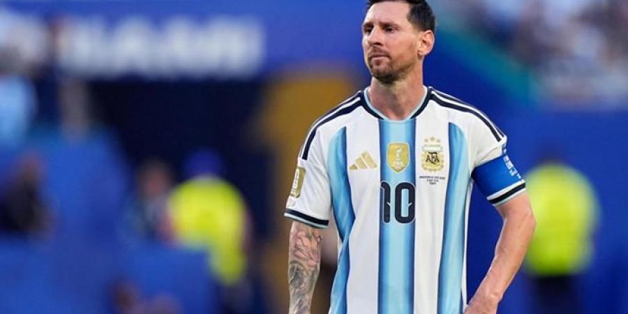 كيف
      يوقف
      منتخب
      مصر
      خطورة
      ليونيل
      ميسي؟..
      "السر
      في
      المنطقة
      14"