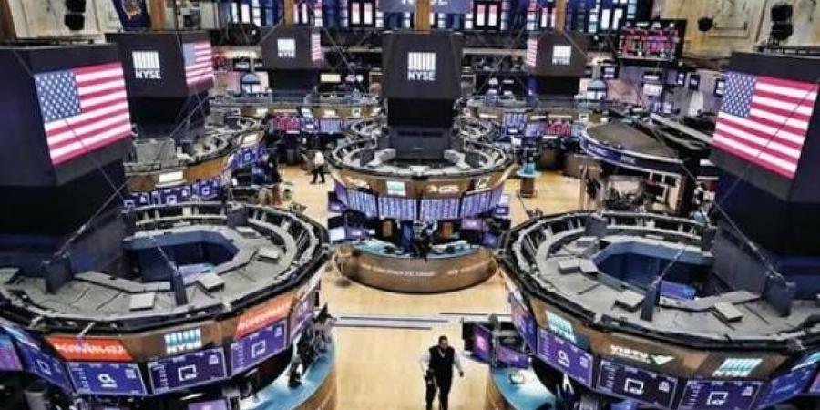 تراجع
      الأسهم
      الأمريكية
      و"داو"
      يهبط
      600
      نقطة
      مع
      تجدد
      التوترات