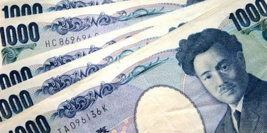 سعر الـ100 ين الياباني في البنوك المصرية اليوم السبت