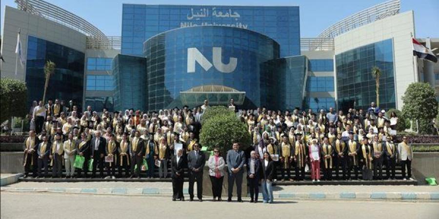 تخريج 2640 سفيرًا للحوكمة والتحول الرقمي في جامعة النيل