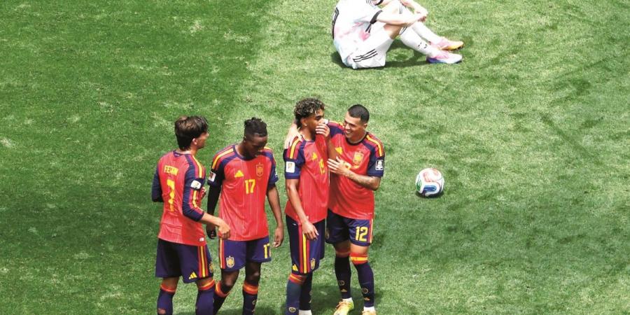 مونديال 2026| دي لا فوينتي: مواجهة فرنسا وإسبانيا نهائي قبل الأوان